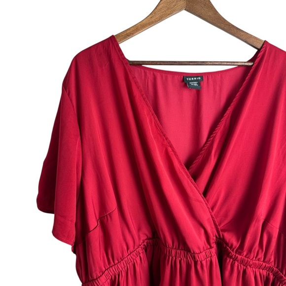 Torrid Red Surplice Wrap Peplum Blouse Size 4X Flowy Plus Size Top Holiday Basic - Picture 4 of 8